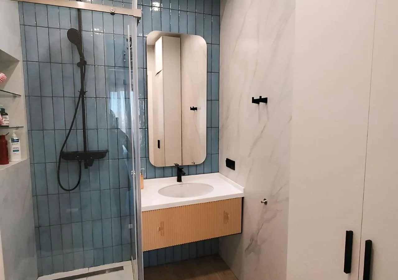 Бутик Апартаменты Возле Хан Шатыра Nur-Sultan  Apartment